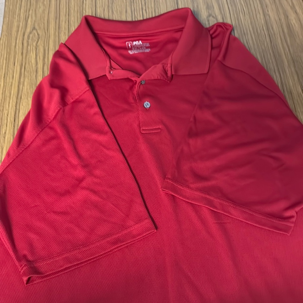 Men short sleeve red golf shirt, XXL.